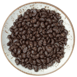 Anacardo recubierto de chocolate negro